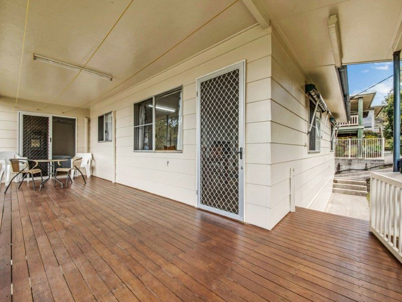 Photo - 10 School Street, Tannum Sands QLD 4680 - Image 10