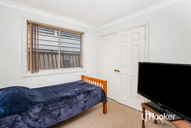 Photo - 10 Scobie Street, Doonside NSW 2767 - Image 8