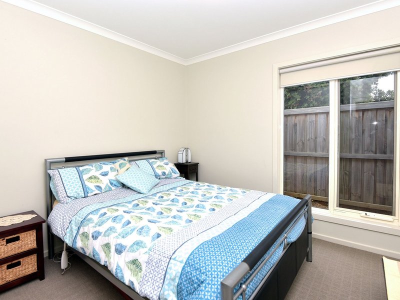 Photo - 10 Seacrest Walk, St Leonards VIC 3223 - Image 8