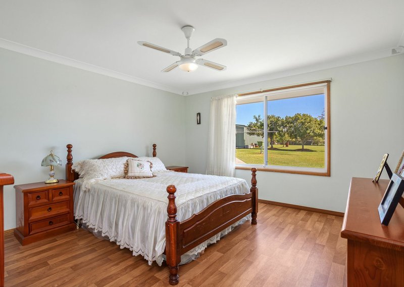 Photo - 10 Seaton Park Close, Cundletown NSW 2430 - Image 17