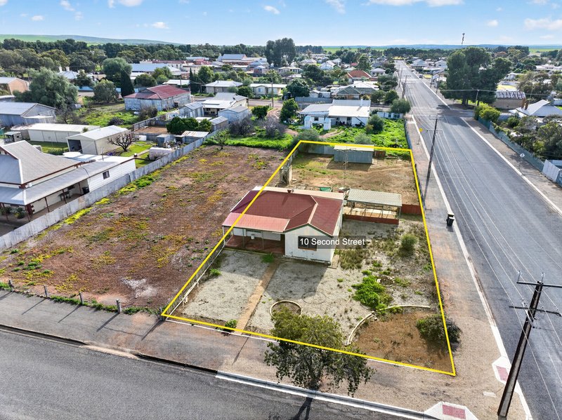 Photo - 10 Second Street, Snowtown SA 5520 - Image 1