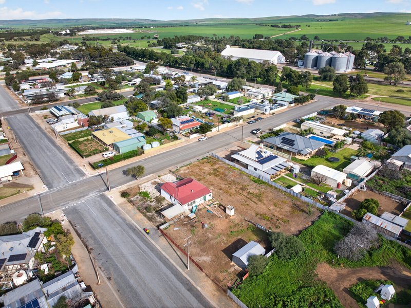 Photo - 10 Second Street, Snowtown SA 5520 - Image 21