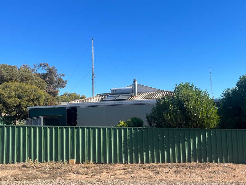 Photo - 10 Second Street, Tickera SA 5555 - Image 16