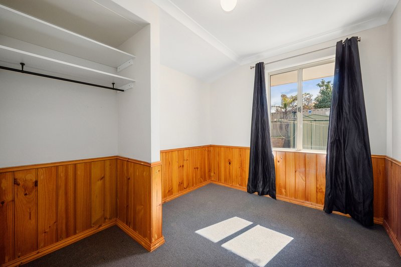 Photo - 10 Sennet Lane, Warnbro WA 6169 - Image 20