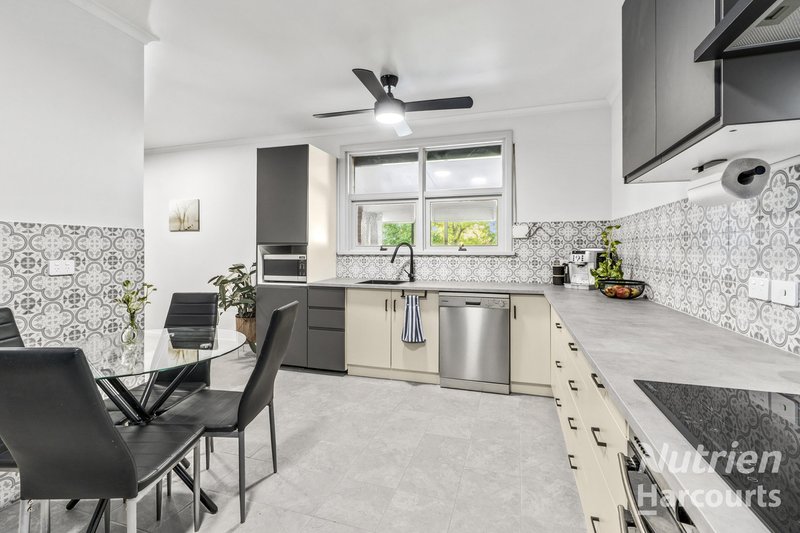 Photo - 10 Seventeenth Street, Renmark SA 5341 - Image 8