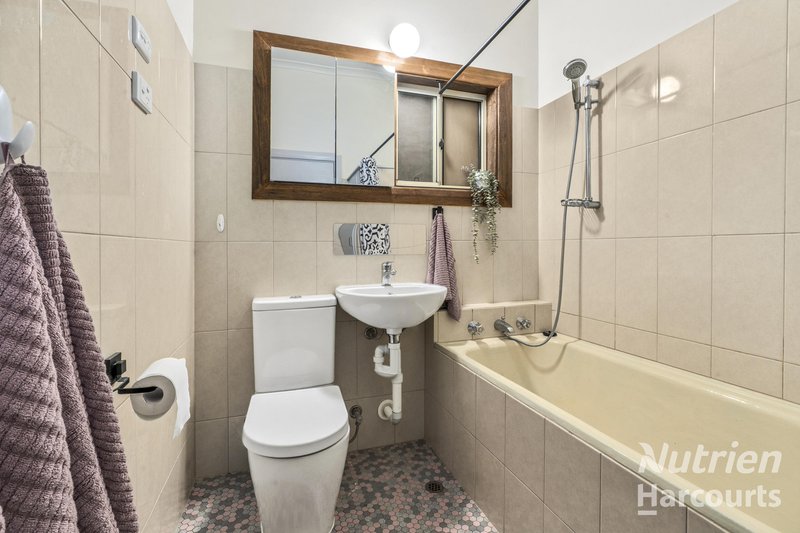 Photo - 10 Seventeenth Street, Renmark SA 5341 - Image 11