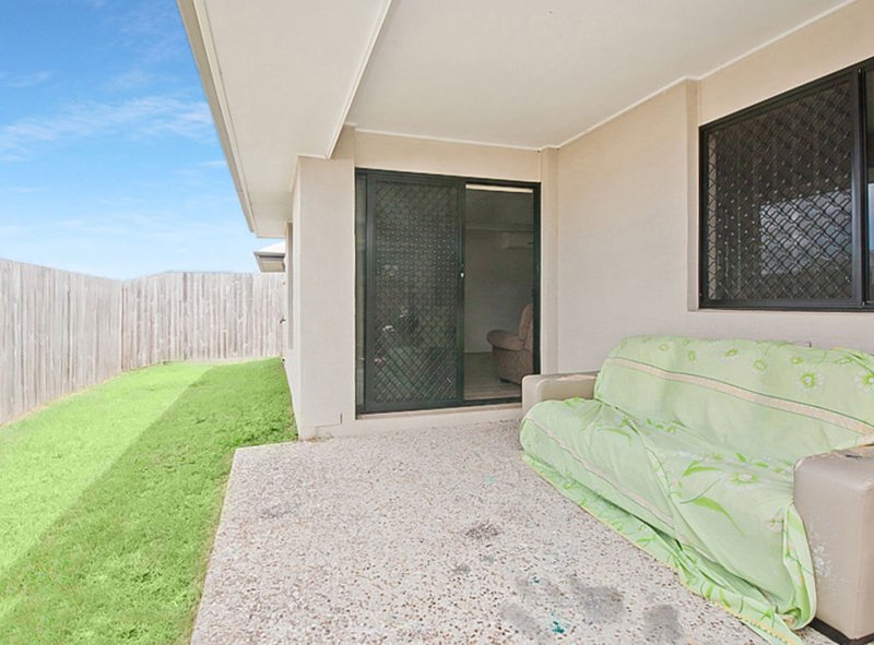 Photo - 10 Severn Crescent, North Lakes QLD 4509 - Image 12