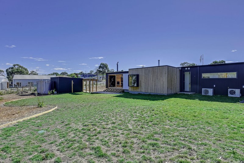 Photo - 10 Shamrock Court, Carlton TAS 7173 - Image 4