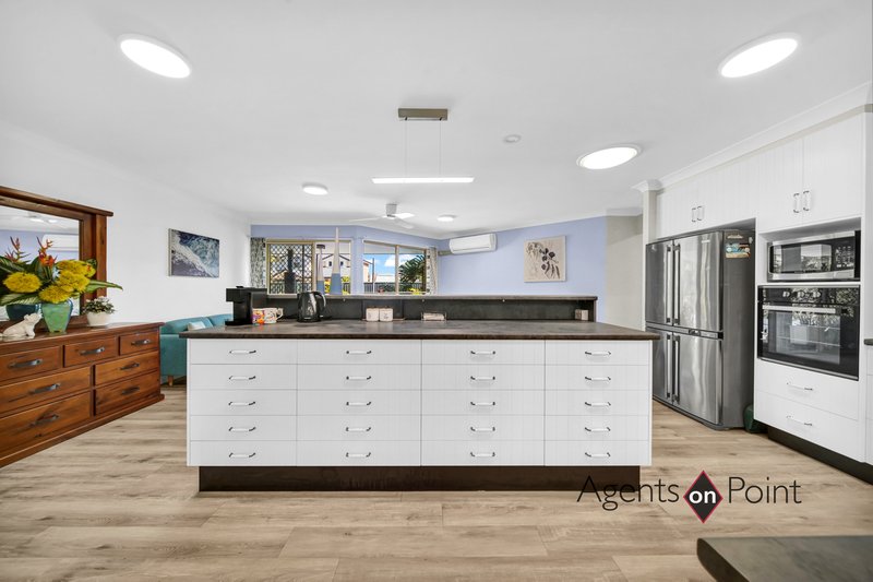 Photo - 10 Sharr Street, Victoria Point QLD 4165 - Image 14