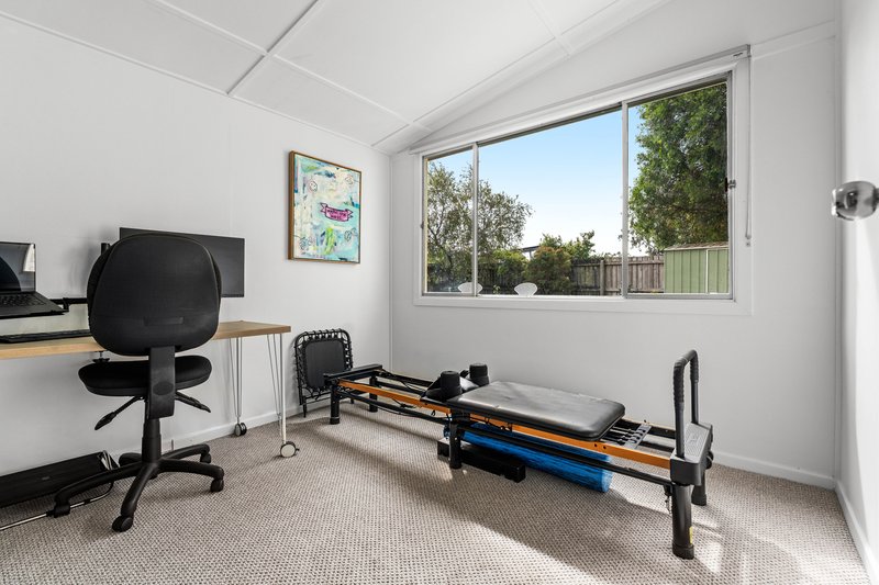 Photo - 10 Shaw Place, Wynnum West QLD 4178 - Image 11