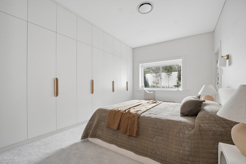 Photo - 10 Shaw Street, North Bondi NSW 2026 - Image 11