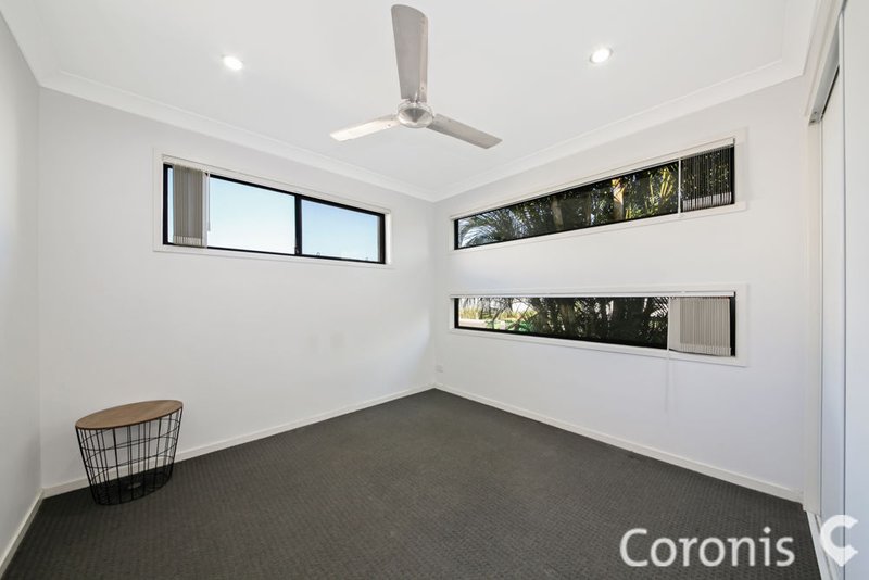 Photo - 10 Sheave Street, Birtinya QLD 4575 - Image 11