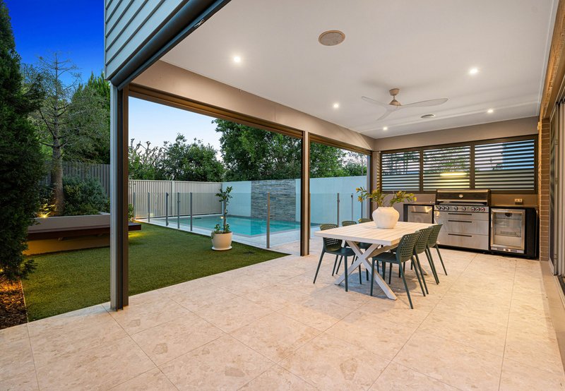 Photo - 10 Shelley Street, Cannon Hill QLD 4170 - Image 7