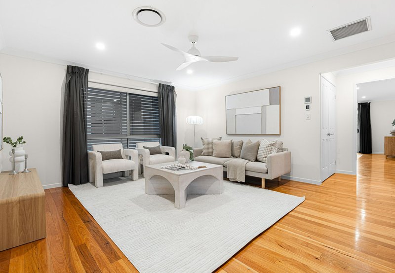 Photo - 10 Shelley Street, Cannon Hill QLD 4170 - Image 13