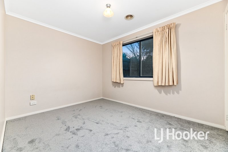 Photo - 10 Shetland Court, Pakenham VIC 3810 - Image 11