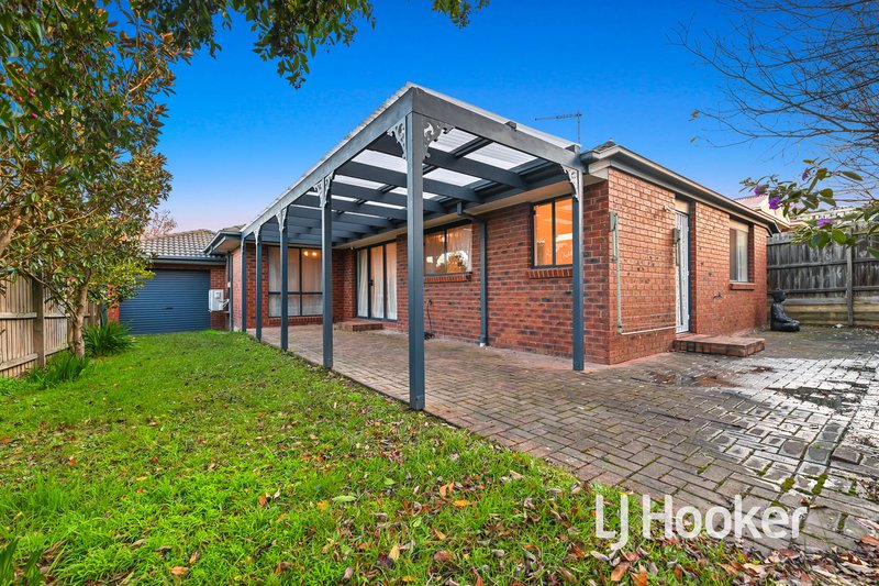 Photo - 10 Shetland Court, Pakenham VIC 3810 - Image 12