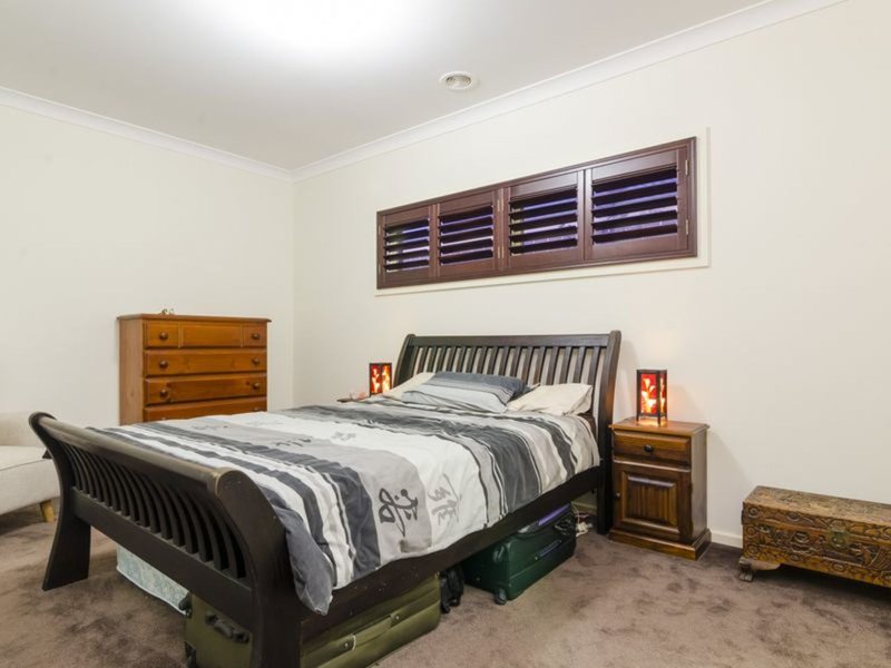 Photo - 10 Shield Road, Point Cook VIC 3030 - Image 7