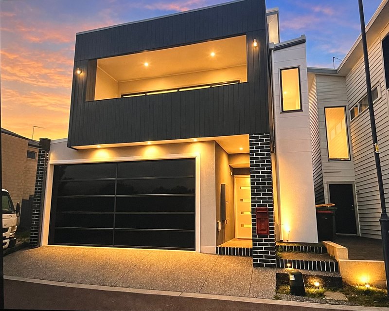 Photo - 10 Shore Lane, Port Kennedy WA 6172 - Image 3