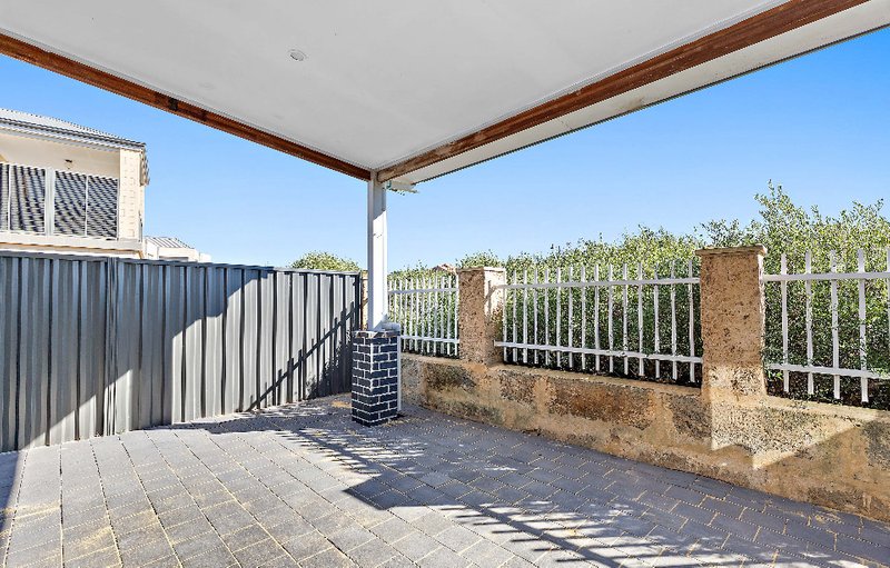 Photo - 10 Shore Lane, Port Kennedy WA 6172 - Image 10