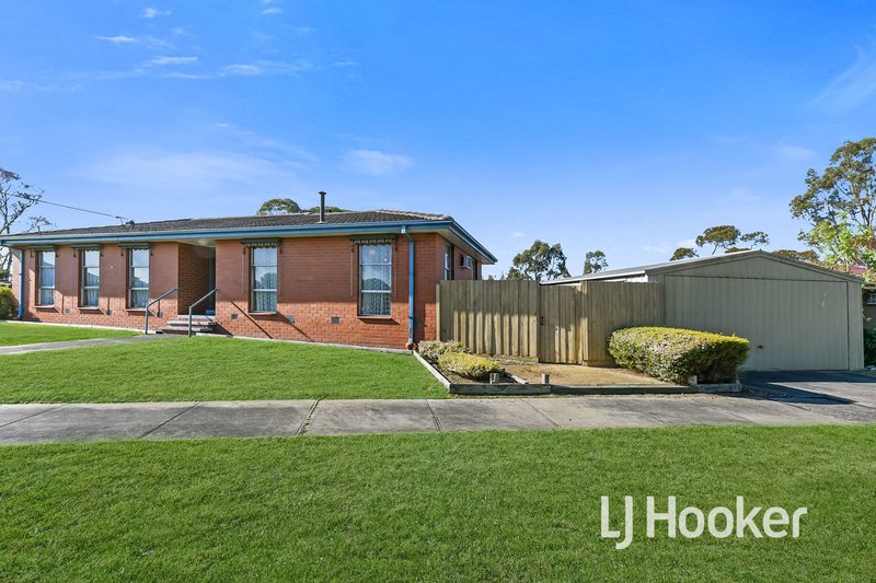 Photo - 10 Silvan Grove, Hampton Park VIC 3976 - Image 15