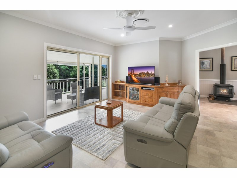 Photo - 10 Silver Birch Lane, North Maleny QLD 4552 - Image 15