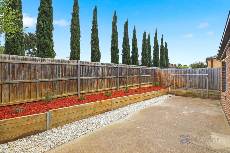 Photo - 10 Silverdale Drive, Darley VIC 3340 - Image 10