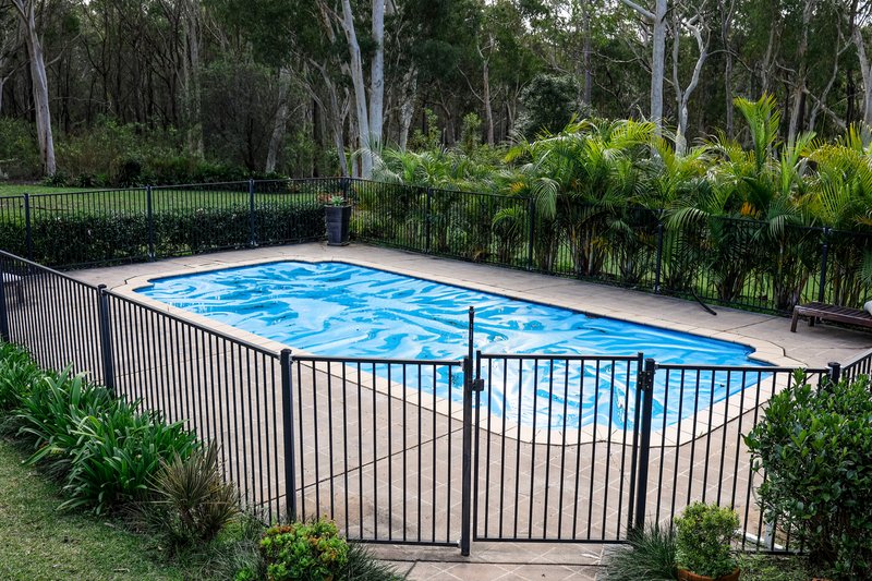 Photo - 10 Simmons Close, Wyee Point NSW 2259 - Image 2