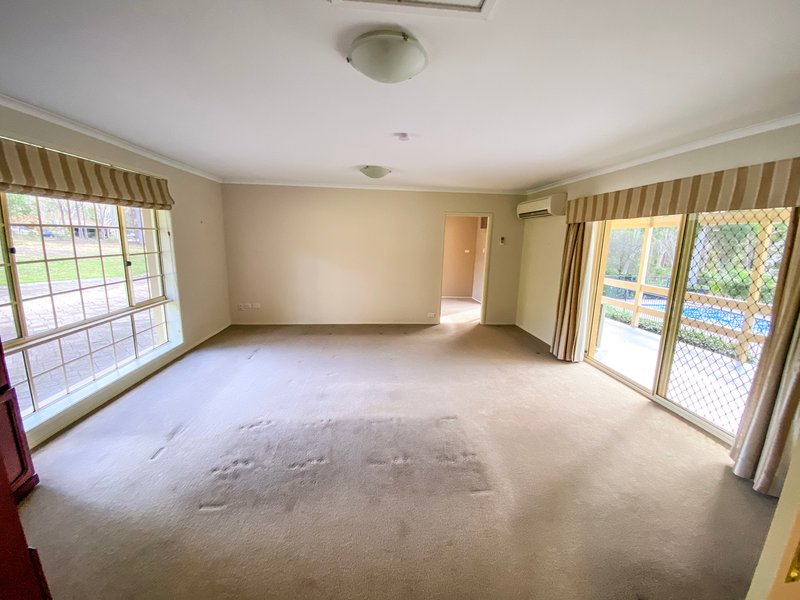 Photo - 10 Simmons Close, Wyee Point NSW 2259 - Image 6