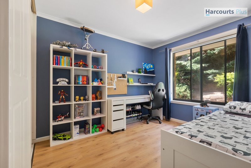 Photo - 10 Skipper Close, Hallett Cove SA 5158 - Image 14