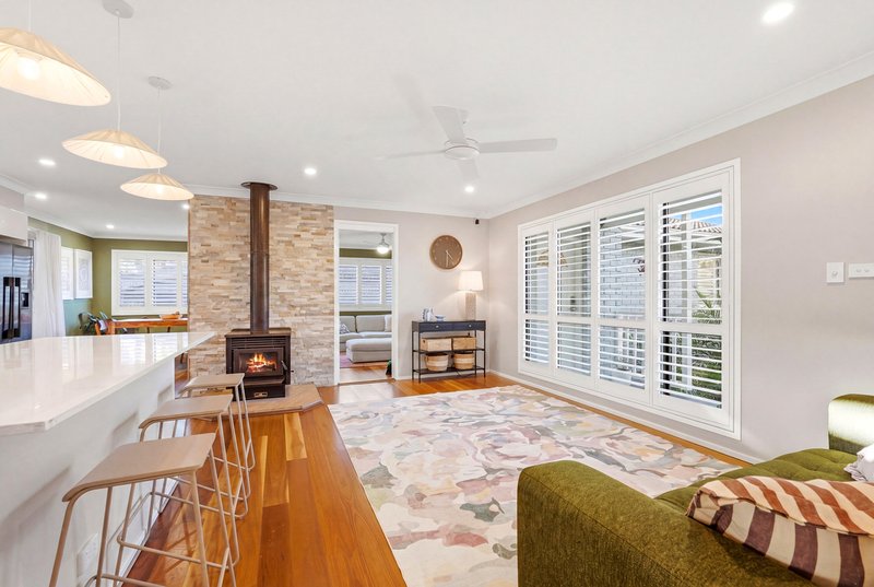 Photo - 10 Skye Close, Bensville NSW 2251 - Image 5