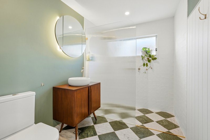 Photo - 10 Skye Close, Bensville NSW 2251 - Image 7