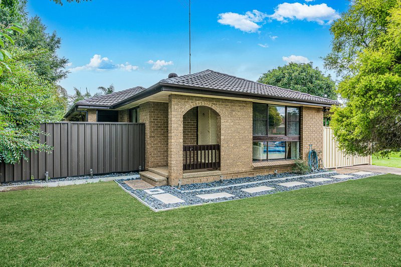 10 Snowden Street, Jamisontown NSW 2750