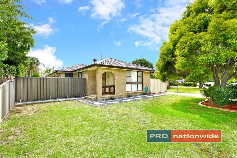 Photo - 10 Snowden Street, Jamisontown NSW 2750 - Image 2