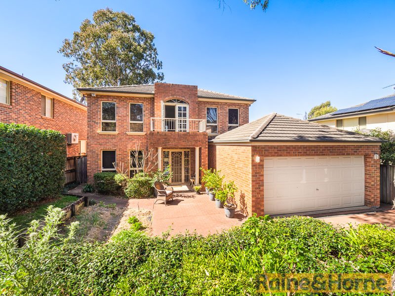 10 Softwood Avenue, Beaumont Hills NSW 2155