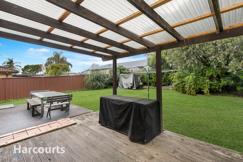 Photo - 10 Solander Drive, St Clair NSW 2759 - Image 7