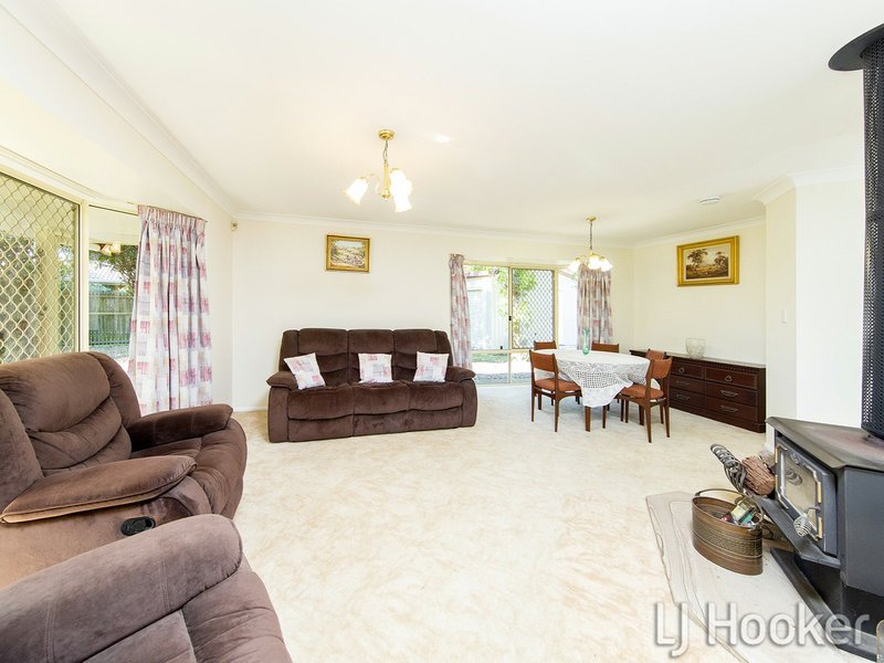 Photo - 10 Solomon Crescent, Tingalpa QLD 4173 - Image 5