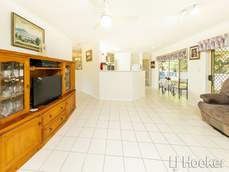 Photo - 10 Solomon Crescent, Tingalpa QLD 4173 - Image 6