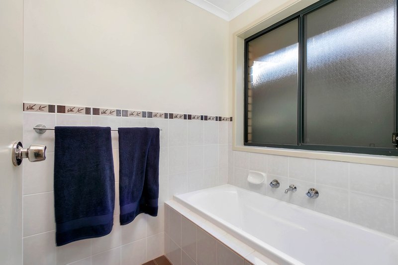 Photo - 10 Songlark Grove, Hewett SA 5118 - Image 19