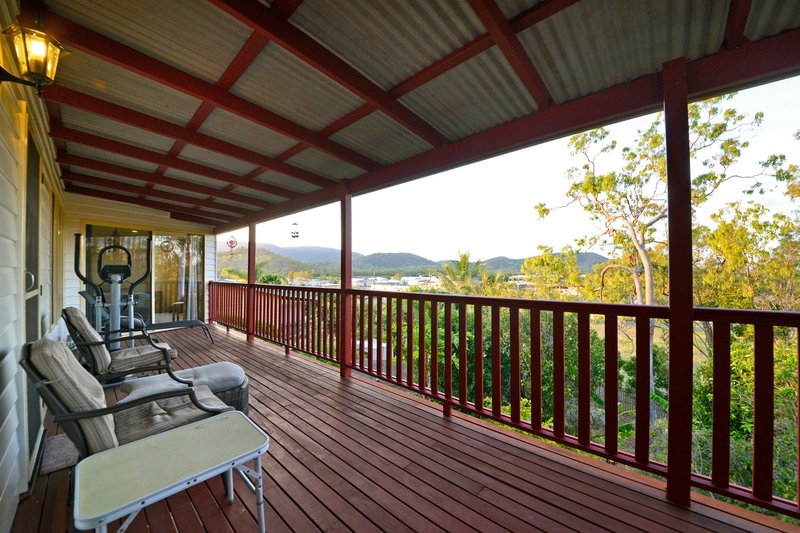 Photo - 10 South Molle Boulevard, Cannonvale QLD 4802 - Image 11