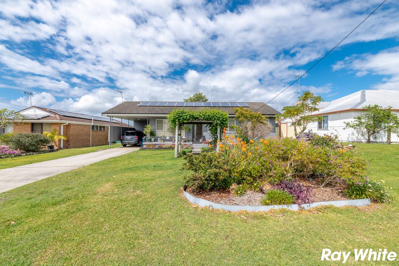 10 South Street, Tuncurry NSW 2428