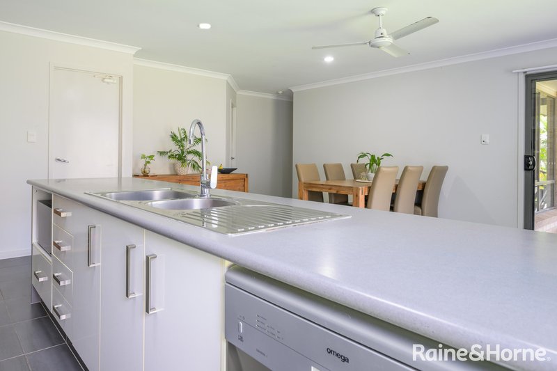 Photo - 10 Southern Cross Close, Telina QLD 4680 - Image 4