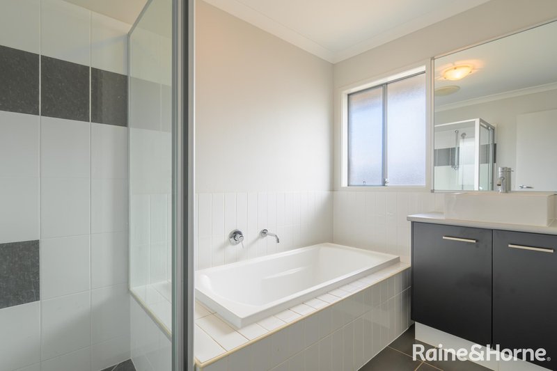 Photo - 10 Southern Cross Close, Telina QLD 4680 - Image 12