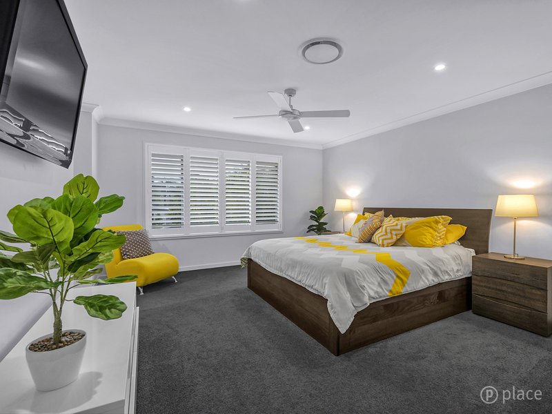 Photo - 10 Sovereign Place, Bridgeman Downs QLD 4035 - Image 8