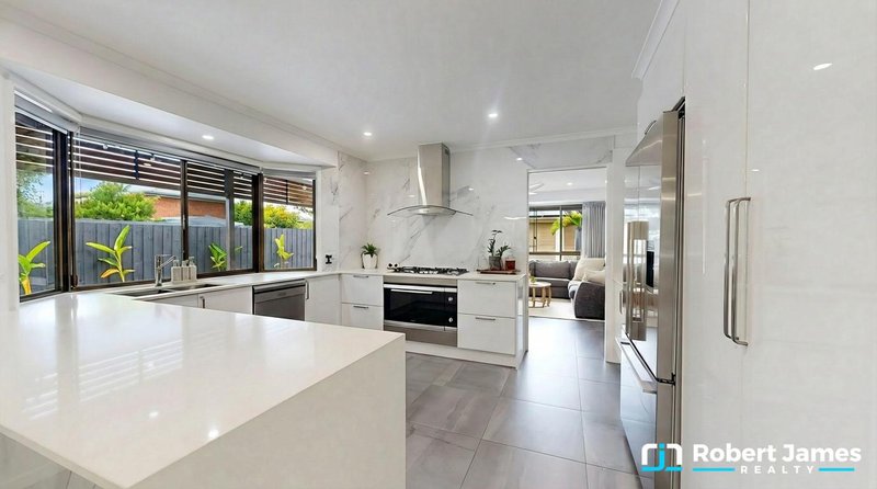 Photo - 10 Spinnaker Drive, Mount Coolum QLD 4573 - Image 8