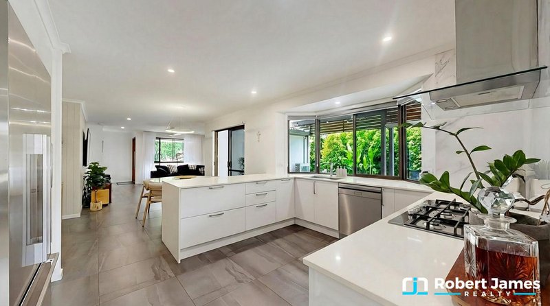 Photo - 10 Spinnaker Drive, Mount Coolum QLD 4573 - Image 9