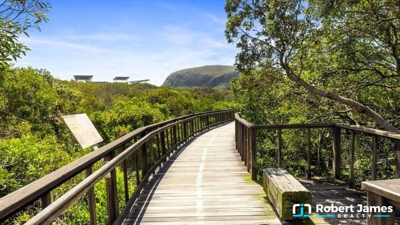 Photo - 10 Spinnaker Drive, Mount Coolum QLD 4573 - Image 25
