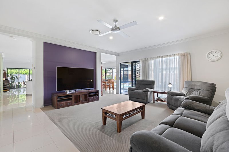 Photo - 10 Spur Court, Narangba QLD 4504 - Image 6