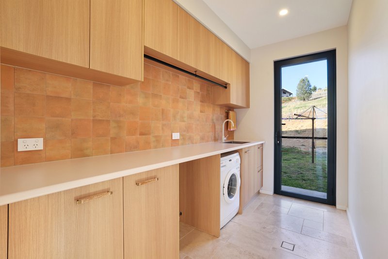Photo - 10 Spur Wing Close, Tamworth NSW 2340 - Image 15