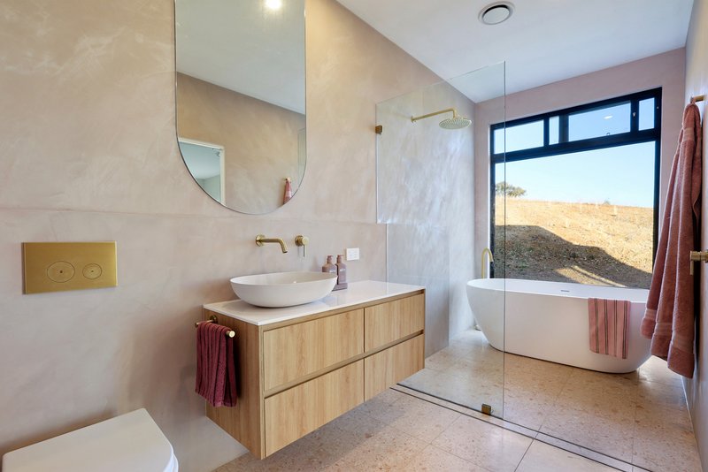 Photo - 10 Spur Wing Close, Tamworth NSW 2340 - Image 17