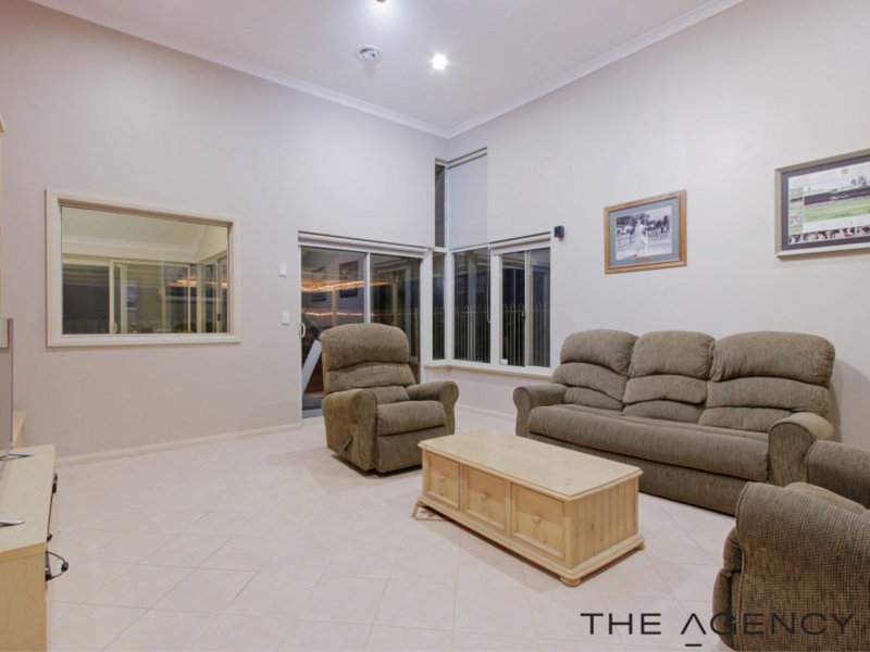 Photo - 10 Spyglass Hill, Ballajura WA 6066 - Image 13